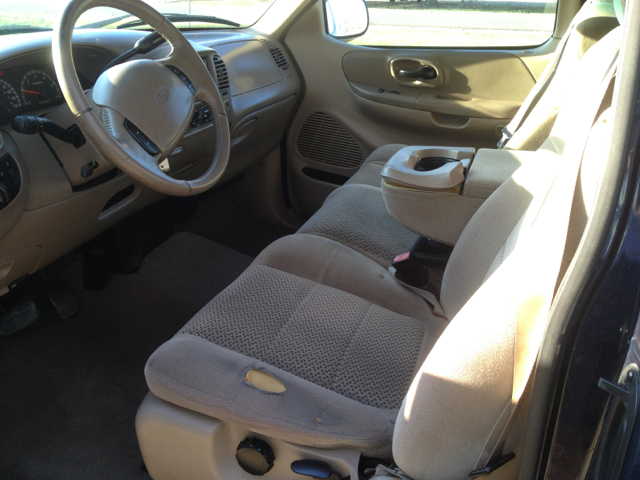 Ford F-150 2002 photo 3