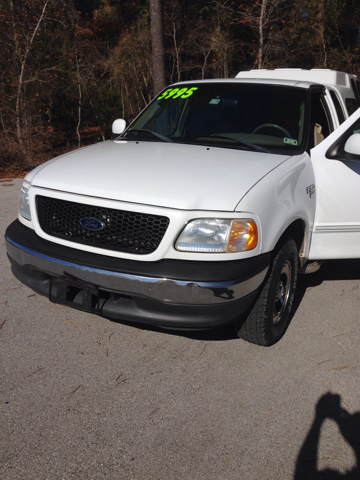 Ford F-150 2002 photo 2