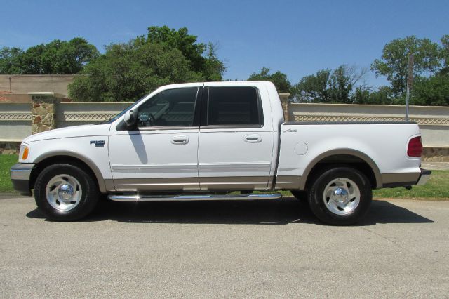 Ford F-150 2003 photo 1
