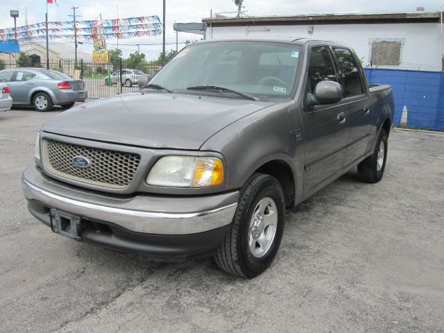 Ford F-150 2003 photo 2