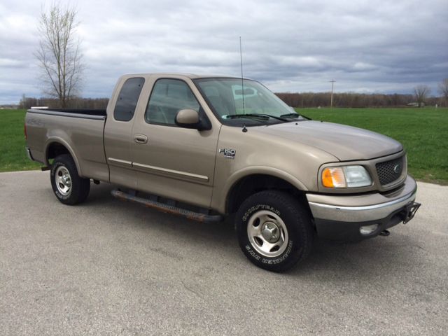 Ford F-150 2003 photo 2