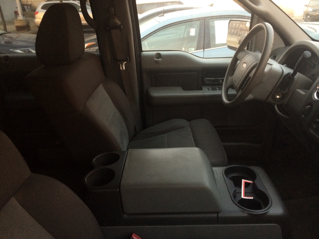 Ford F-150 2004 photo 2