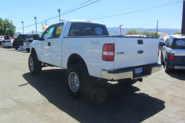 Ford F-150 2004 photo 2