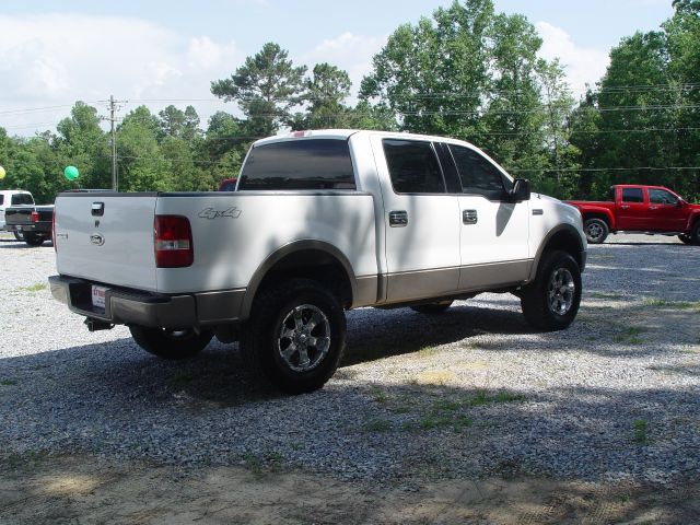 Ford F-150 2004 photo 2