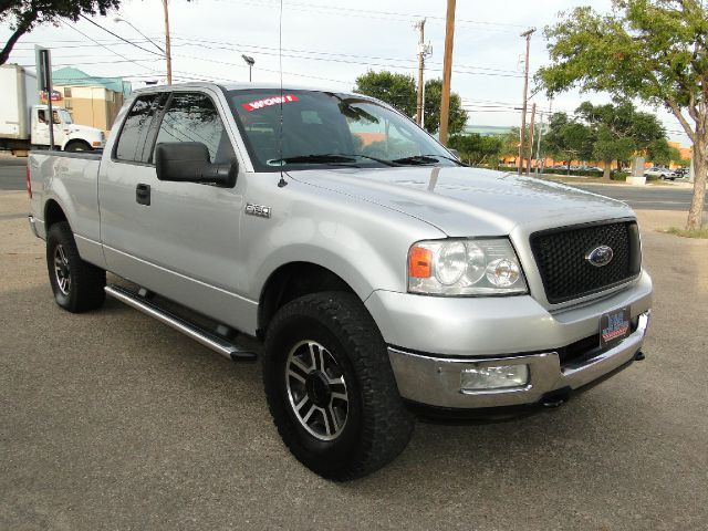 Ford F-150 2004 photo 2