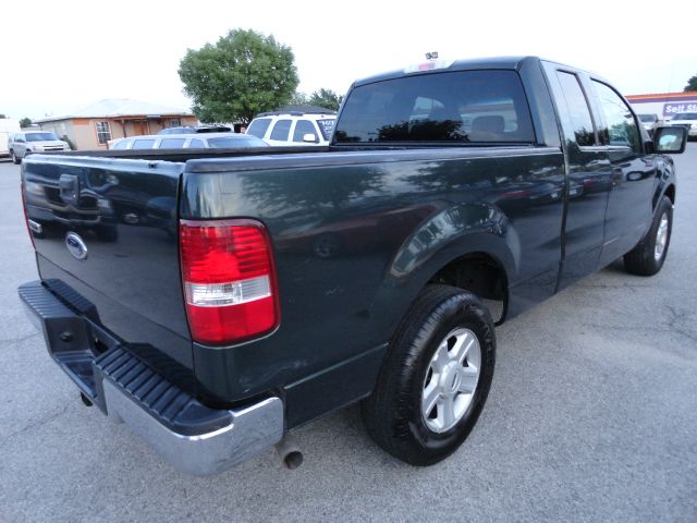 Ford F-150 2004 photo 2