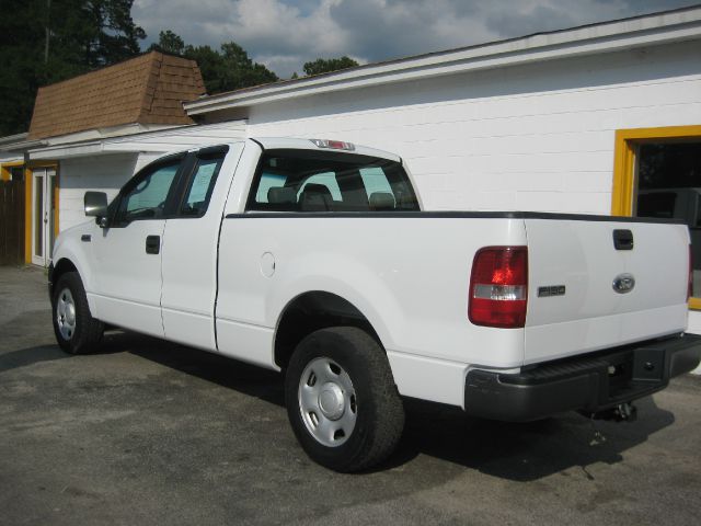 Ford F-150 2005 photo 2