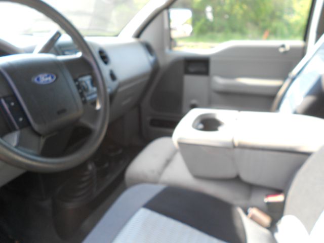 Ford F-150 2005 photo 2