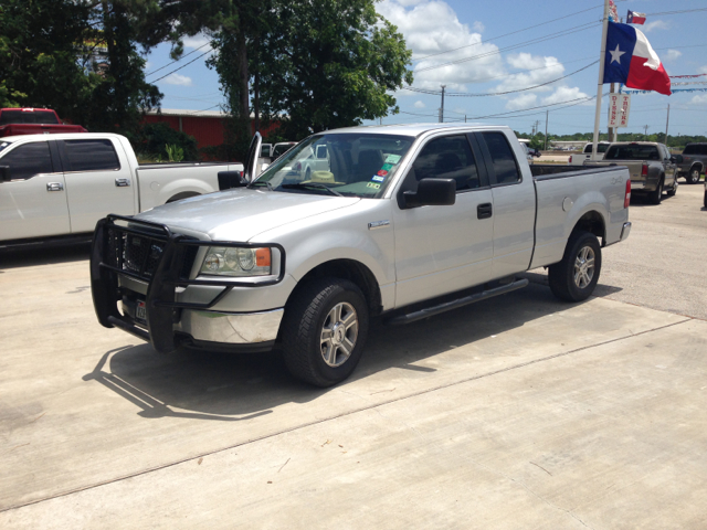 Ford F-150 3.0si Coupe Pickup Truck