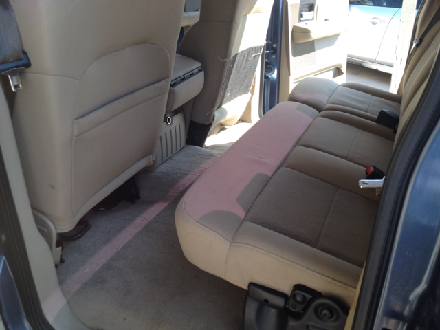 Ford F-150 SL Short Bed 2WD Pickup Truck