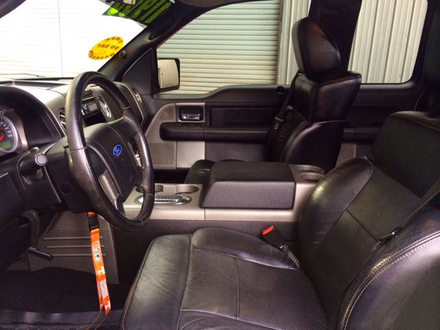 Ford F-150 2006 photo 2