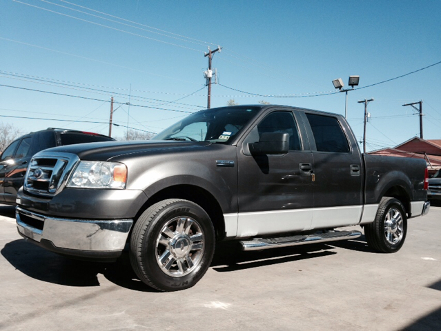 Ford F-150 SLT 1 Ton Dually 4dr 35 Pickup Truck