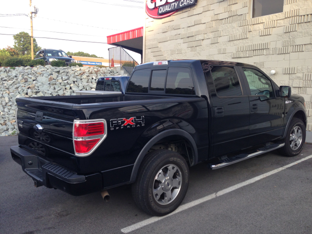 Ford F-150 Supercrew 139 Pickup Truck