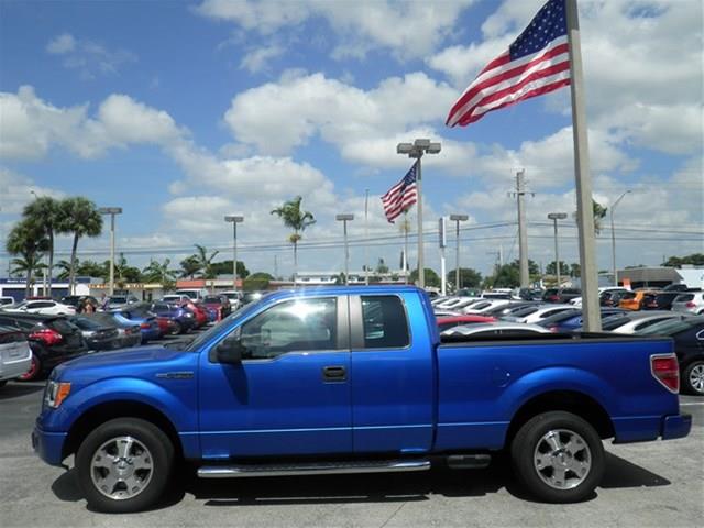 Ford F-150 2010 photo 1
