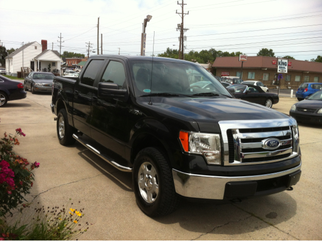 Ford F-150 2010 photo 2