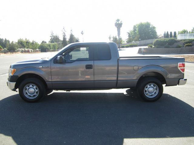 Ford F-150 2011 photo 1