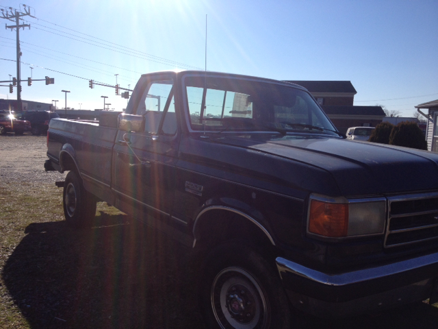 Ford F-250 1989 photo 1