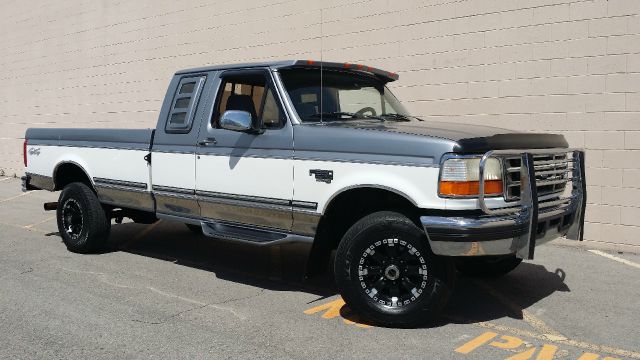 Ford F-250 1997 photo 2