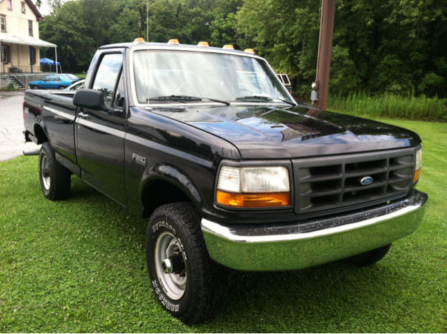 Ford F-250 4dr HB Auto PZEV Pickup Truck