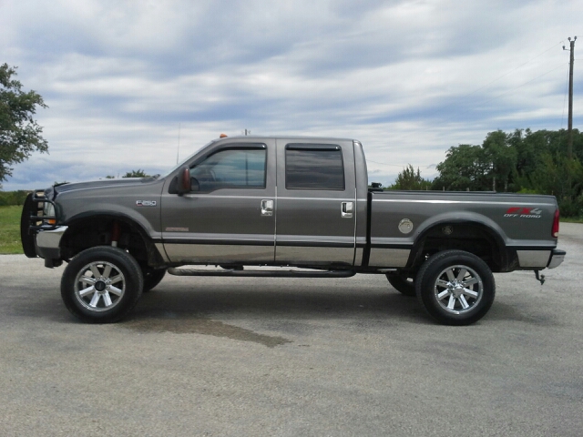 Ford F-250 SD 2003 photo 2