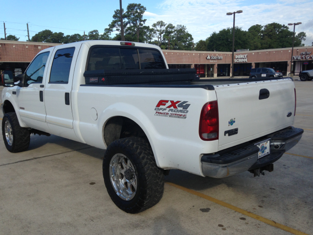 Ford F-250 SD 2004 photo 2