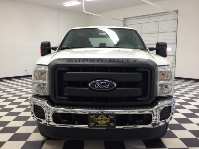Ford F-250 SD 2013 photo 2