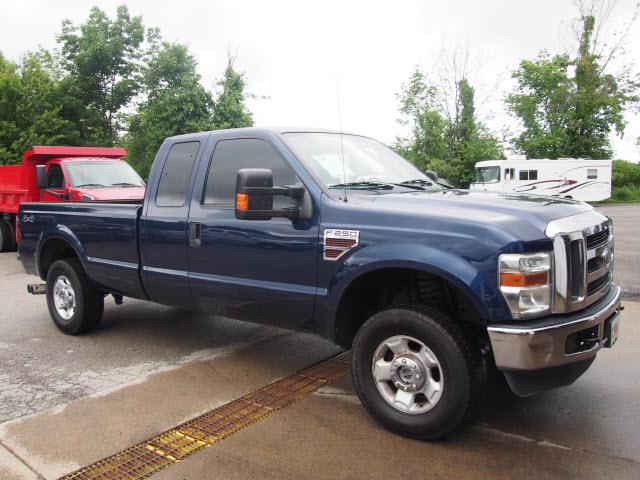 Ford F-250 Super Duty 2010 photo 2