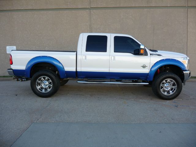 Ford F-250 Super Duty 2011 photo 2