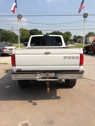 Ford F-350 Xlt4x4 Supercab Off-road Pickup Truck