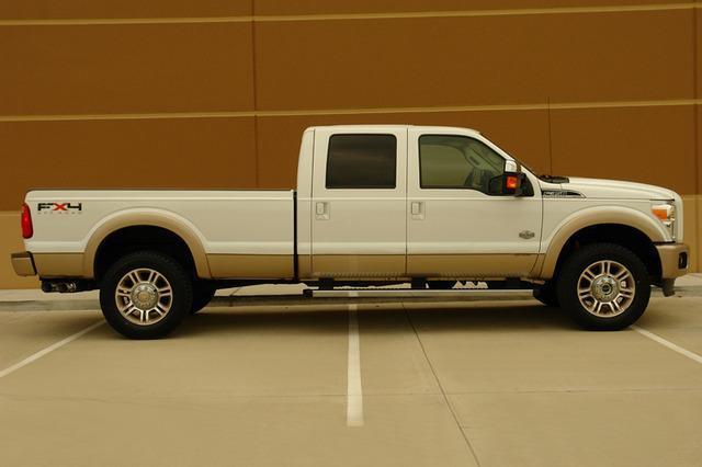Ford F-350 2011 photo 3