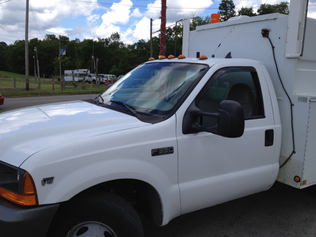 Ford F-350 SD Srt-10 Crew Cab, Leather Utility Truck
