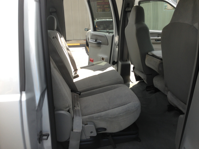 Ford F-350 SD 2004 photo 8