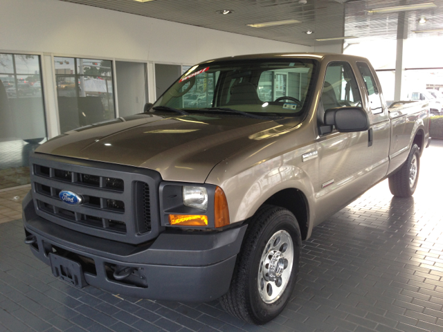 Ford F-350 SD 2005 photo 2