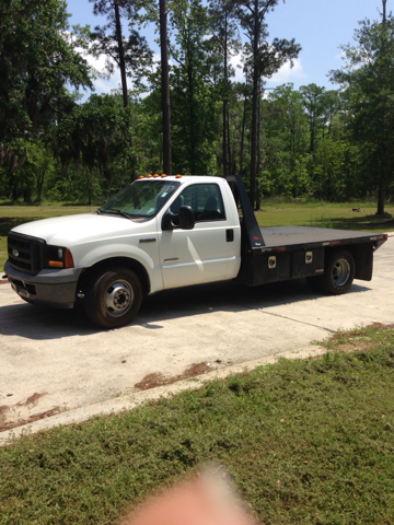 Ford F-350 SD Limited Manual Flatbeds