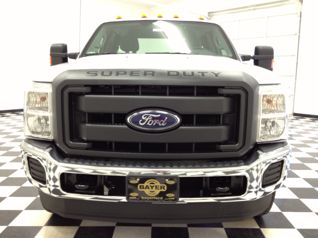 Ford F-350 SD Z-85 Pickup Truck