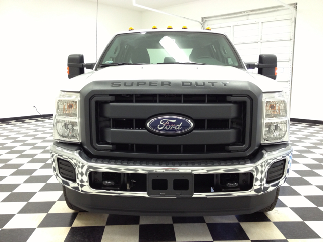Ford F-350 SD 2013 photo 2