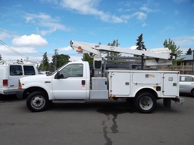 Ford F-450 \ultimate Utilities