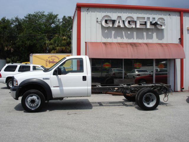 Ford F-450 Riviera Cab Chassis