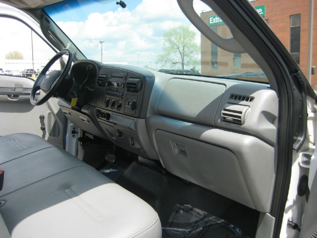 Ford F-450 2006 photo 3
