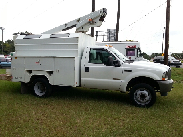 Ford F-450 SD 2003 photo 2