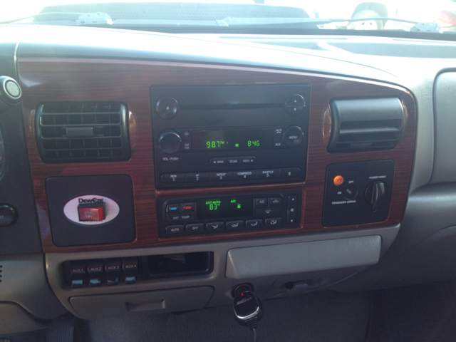 Ford F-450 SD Sport WITH Navigation And DVD Extended Cab Pickup