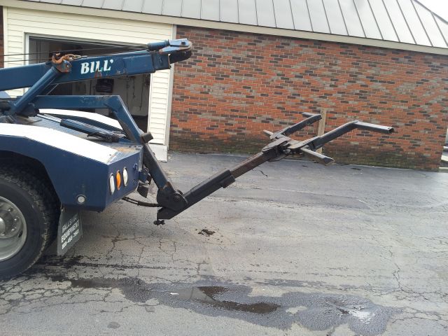 Ford F-550 2000 photo 17