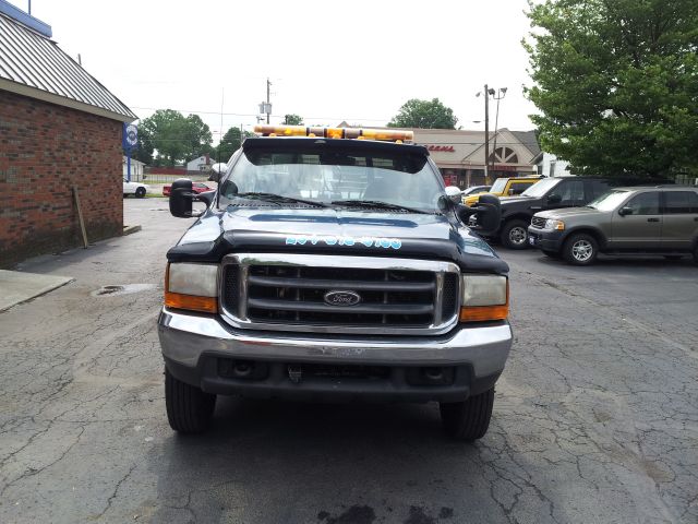 Ford F-550 2000 photo 3