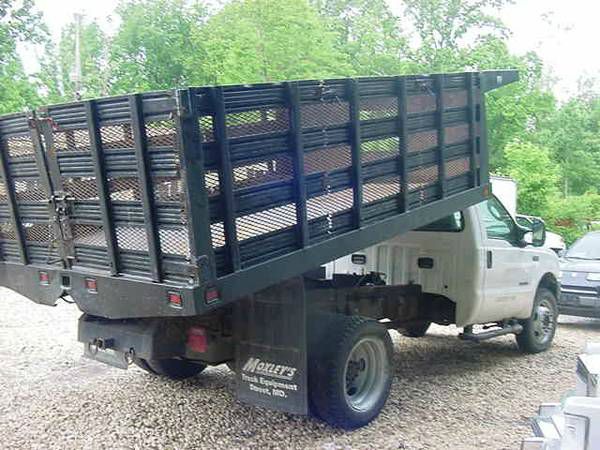 Ford F-550 2003 photo 1