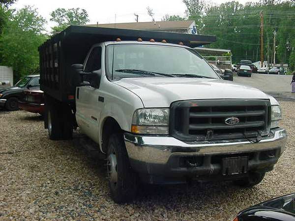 Ford F-550 2003 photo 3