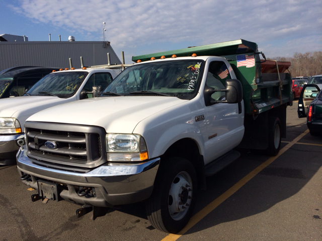 Ford F-550 2004 photo 1