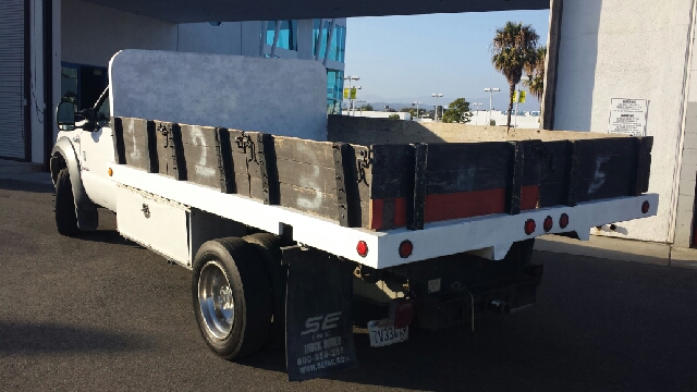 Ford F-550 2005 photo 3