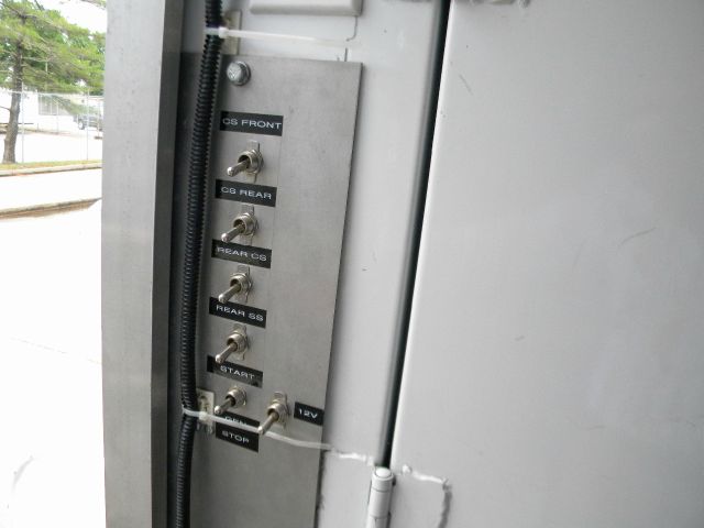 Ford F-550 2005 photo 20