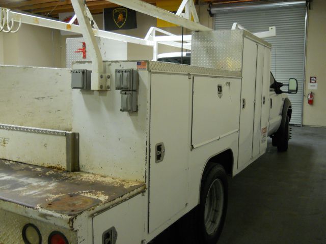 Ford F-550 2006 photo 4