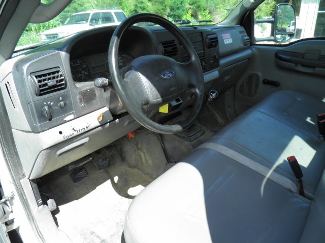Ford F-550 2007 photo 4